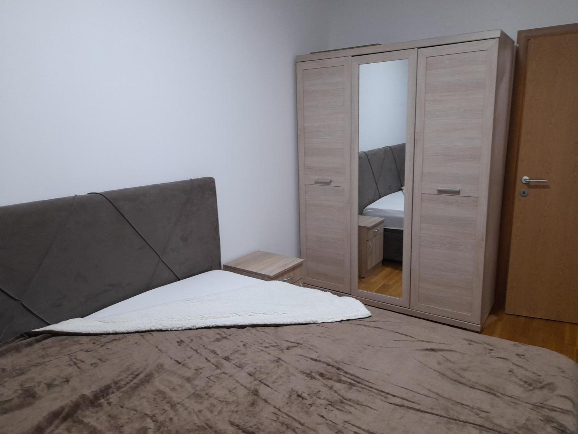 Апартаменты Ogi Apartman Подгорица Экстерьер фото
