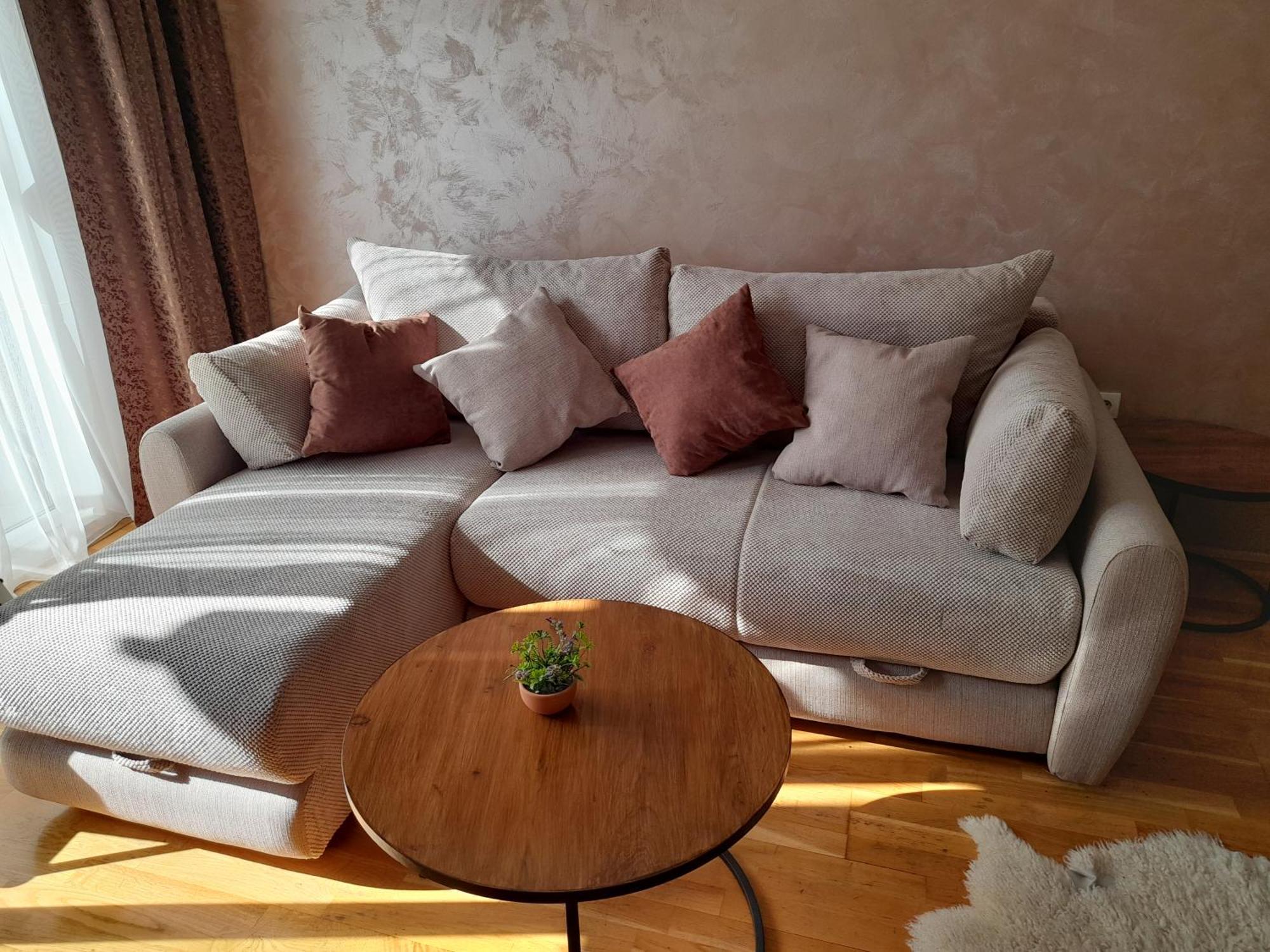 Апартаменты Ogi Apartman Подгорица Экстерьер фото
